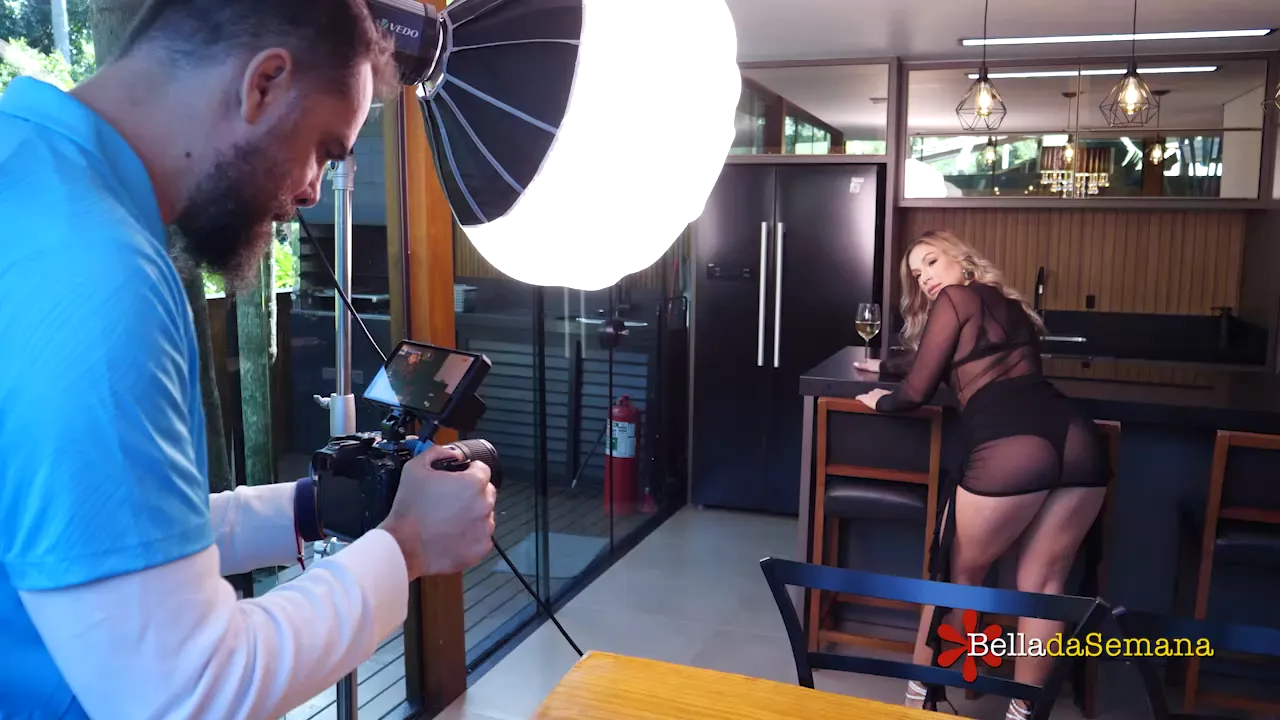Mari Mello - Making Of - Part 1